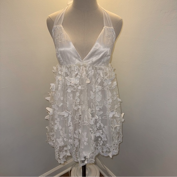 American Threads Women’s L White Butterfly Babydoll Mini Dress - Picture 2 of 11